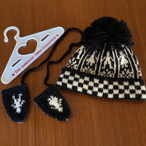 Vintage American Girl Kirsten Winter Woolen Set - Picture 5 of 12